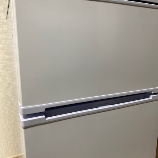 美品(使用歴約半年)アビテラックス ABITELAX 冷蔵庫 （90L・幅47.5cm・右開き・2ドア） 直冷式 ホワイト AR-95