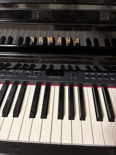 電子ピアノClavinova CLP-470
