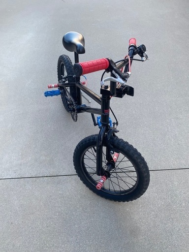 カスタム多数　HARO  BMX 16インチ
