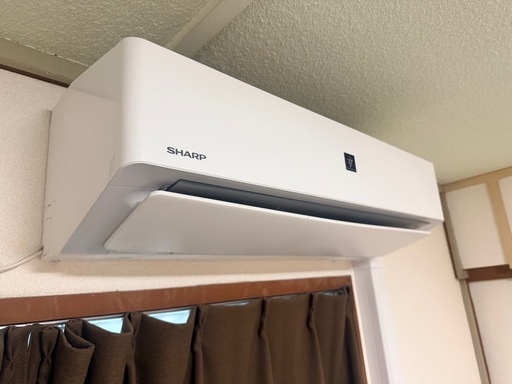 SHARP　エアコン①　AY-N28H-W 8〜12畳