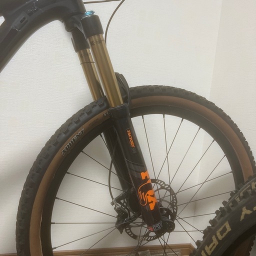 GIANT  フルサスMTB