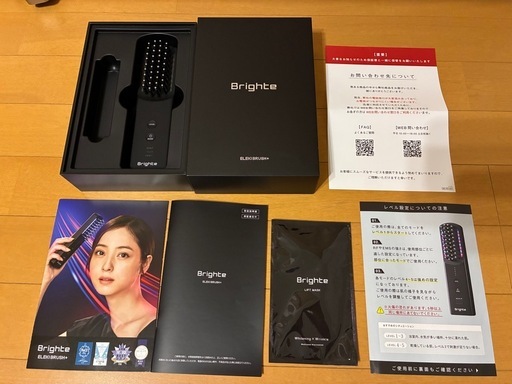 Brighte ELEKIBRUSH+ 美顔器　（BRT-FSB180）