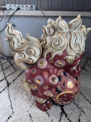 獅子の陶器置物　九谷焼　縁起物や魔除け　R-187