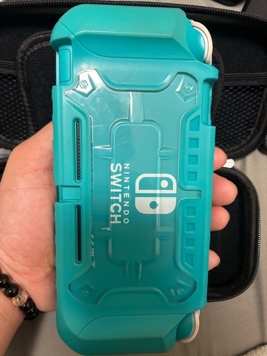 任天堂Switchライト
