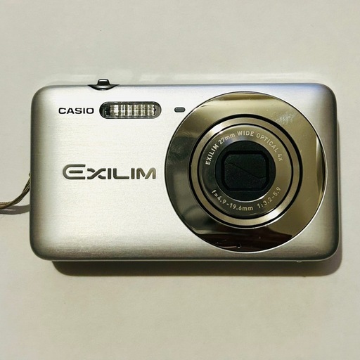 CASIO デジカメ　EXILIM EX-Z800 1410万画素