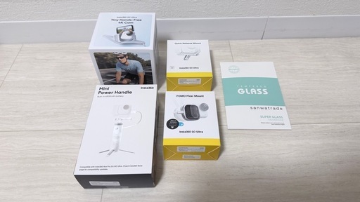 insta360 go ultraのセット　白構築　ホワイト　ガジェット