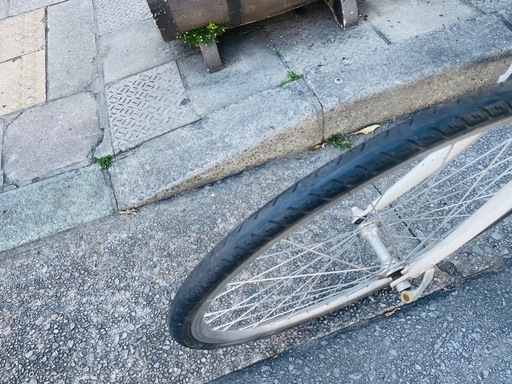 『ＳＡＬＥ　３０％』　ＴＯＫＹＯＢＩＫＥ　６５０Ｃ　8変速　白　配達可能