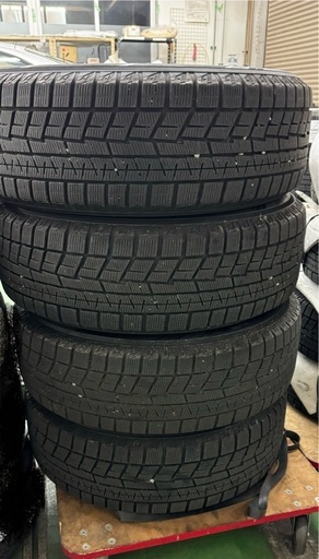 バリ溝　YOKOHAMA IG60 215/60R17 2023年11月製造