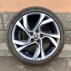ルノー　メガーヌ18インチ　中古タイヤホイール4本セット　　　　　　225/40R18 25年製ミシュランプライマシー5の画像
