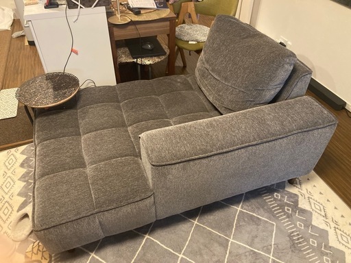 ソファー（ほぼ新品）
