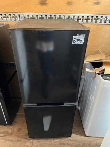 NO B994?福岡市内配送設置無料✨?【高年式】2023年式 152L シャープ 冷蔵庫 SJ-15E2-B