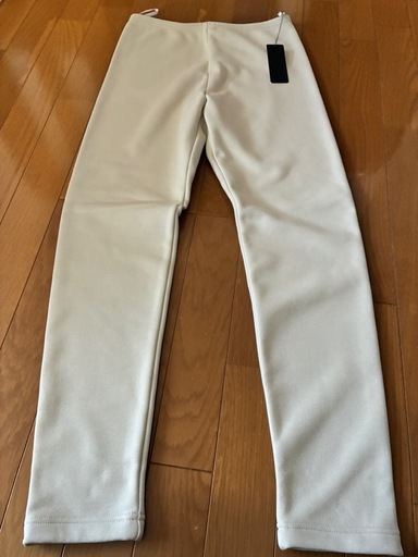 パンツＬ新品未使用