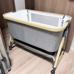 ベビーベッドほぼ未使用 (よー) 矢向のベッド《ベビーベッド》の中古 