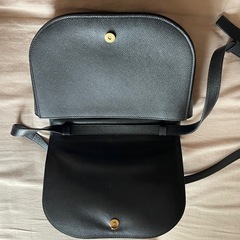 バレンシアガショルダーバックの画像