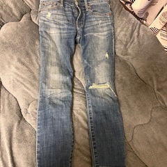 GAPスリムジーンズの画像