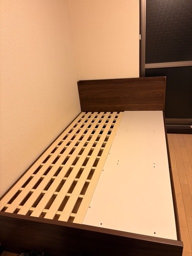 ニトリセミダブルベッド