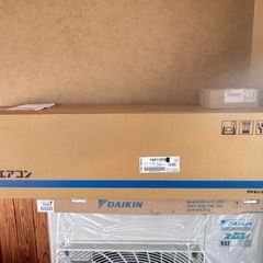 新品、未使用！ダイキン 業務用エアコン 4馬力 壁掛形 冷暖房 シングル 三相200V ワイヤレス EcoZEASの画像