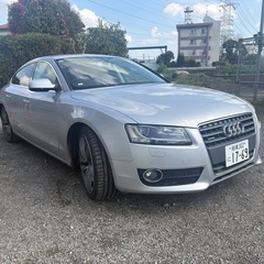 アウディ　A5 スポーツバック　ターボ　4WD インテリキーの画像
