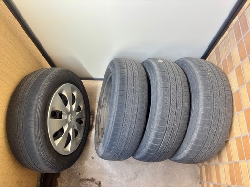 アクア純正ホイール 175/65R15 4本