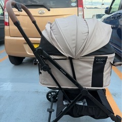 ペットバギーの画像