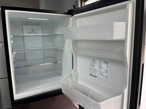 【?ガラストップ?】Hisense 冷蔵庫　282L