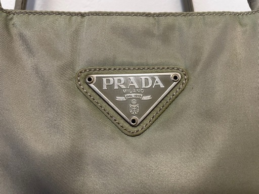 PRADA プラダ  ナイロントート トートバッグ オリーブグリーン系 【中古品】