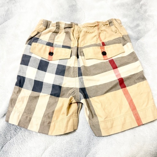 Burberryこどもハーフパンツ