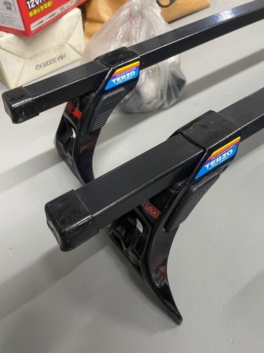 TERZO テルッツォ ルーフキャリア ベースキャリア 2本セット 付属品付き