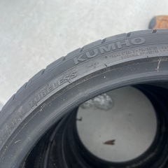 165/45/16KUMUHOタイヤの画像