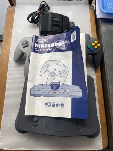 NINTENDO64 本体 純正コントローラー2個付き セット 美品 即購入OK