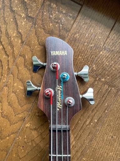YAMAHA ベース　中古