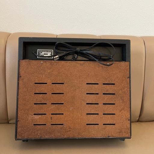 　日本製　ギターアンプ　プリンストン　PS-70TRテケテケ