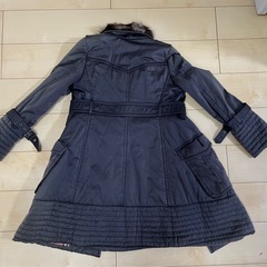 【決まりました】BURBERRY BLUE LABEL　コート フォックスファー 38の画像