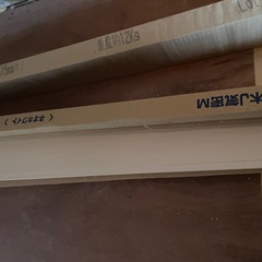 新品巾木・窓枠の画像