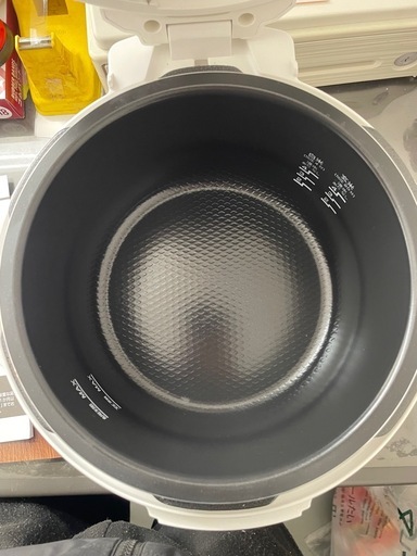 LIVCETRA LPC-T20 電気圧力鍋 3.2L 2023年製 ほぼ新品 即購入OK