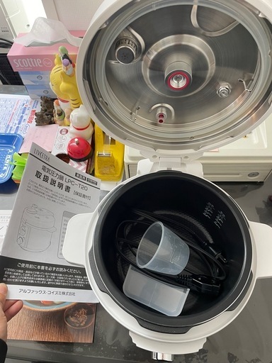 LIVCETRA LPC-T20 電気圧力鍋 3.2L 2023年製 ほぼ新品 即購入OK