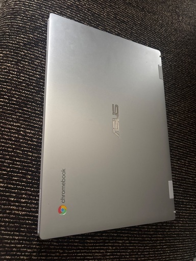 クロムブックASUS