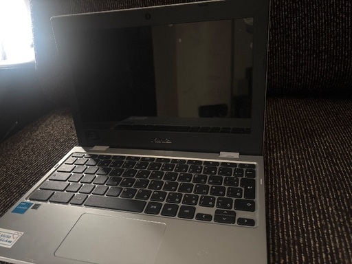 クロムブックASUS