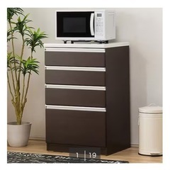 収納棚、キッチンカウンターの画像