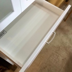 食器棚（小）の画像