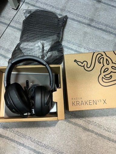 RAIZER ゲーミングヘッドフォン
