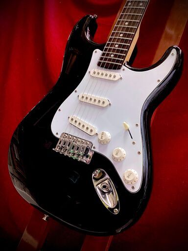 初心者でも安心！調整済みエレキギターです♪Photogenic ST-180エントリーモデル♪