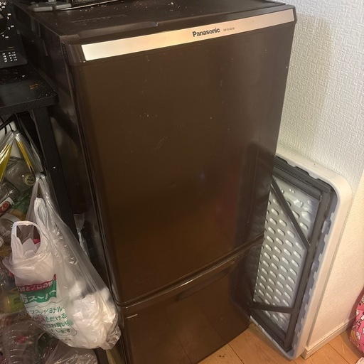 冷蔵庫 パナソニック Panasonic NR-B178W-T 2018年製 2D 168L 茶 中古品 冷蔵庫 パナソニック Panasonic NR-B178W-T 2018年製 2D 168L 茶 中古品