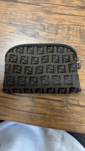 FENDI ポーチ 小物入れ