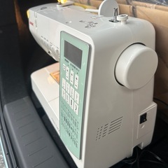 ジャノメコンピューターミシン　エクール　T450の画像