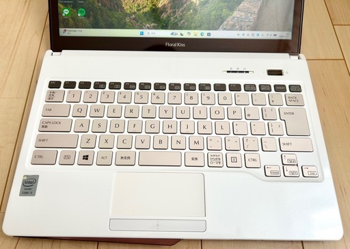 富士通 ノートPC Corei5 4GB SSD 120GB  office2024 Windows11