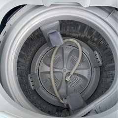【ご自宅までお届けいたします】Haier 洗濯機　2015年製　ハイアール　7.0kgの画像