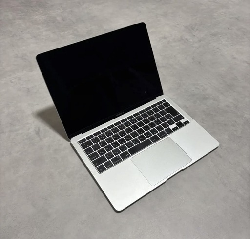 美品　MacBook Air 2020 corei3