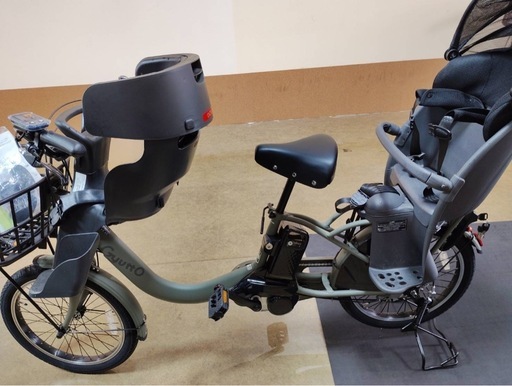 乗?新車仕上げ⭐️中古子供乗せ電動自転車 パナソニックギュットクルームFR・アニーズ