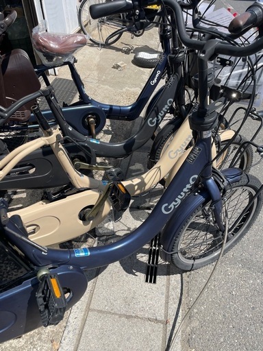 乗?新車仕上げ⭐️中古子供乗せ電動自転車 パナソニックギュットクルームFR・アニーズ